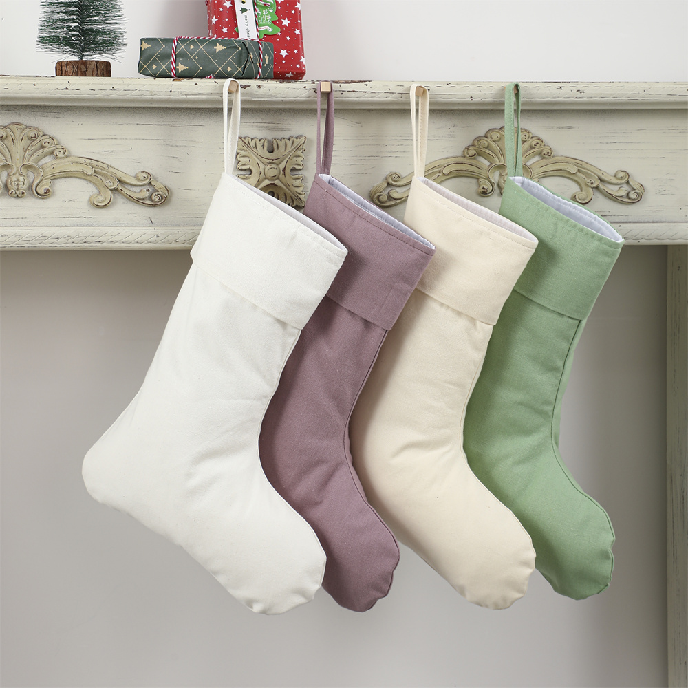 Christmas Stocking Hanging - ถุงเท้าคริสต์มาสผ้าลินินธรรมชาติ สำหรับแขวนตกแต่งบ้าน พร้อมปักชื่อตามสั่ง