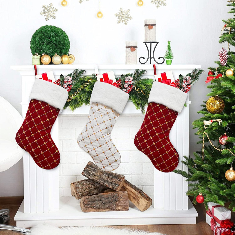 ถุงเท้าคริสต์มาสขนเฟอร์เทียมลา - Christmas Stocking Hanging บทวิจารณ์และราคา