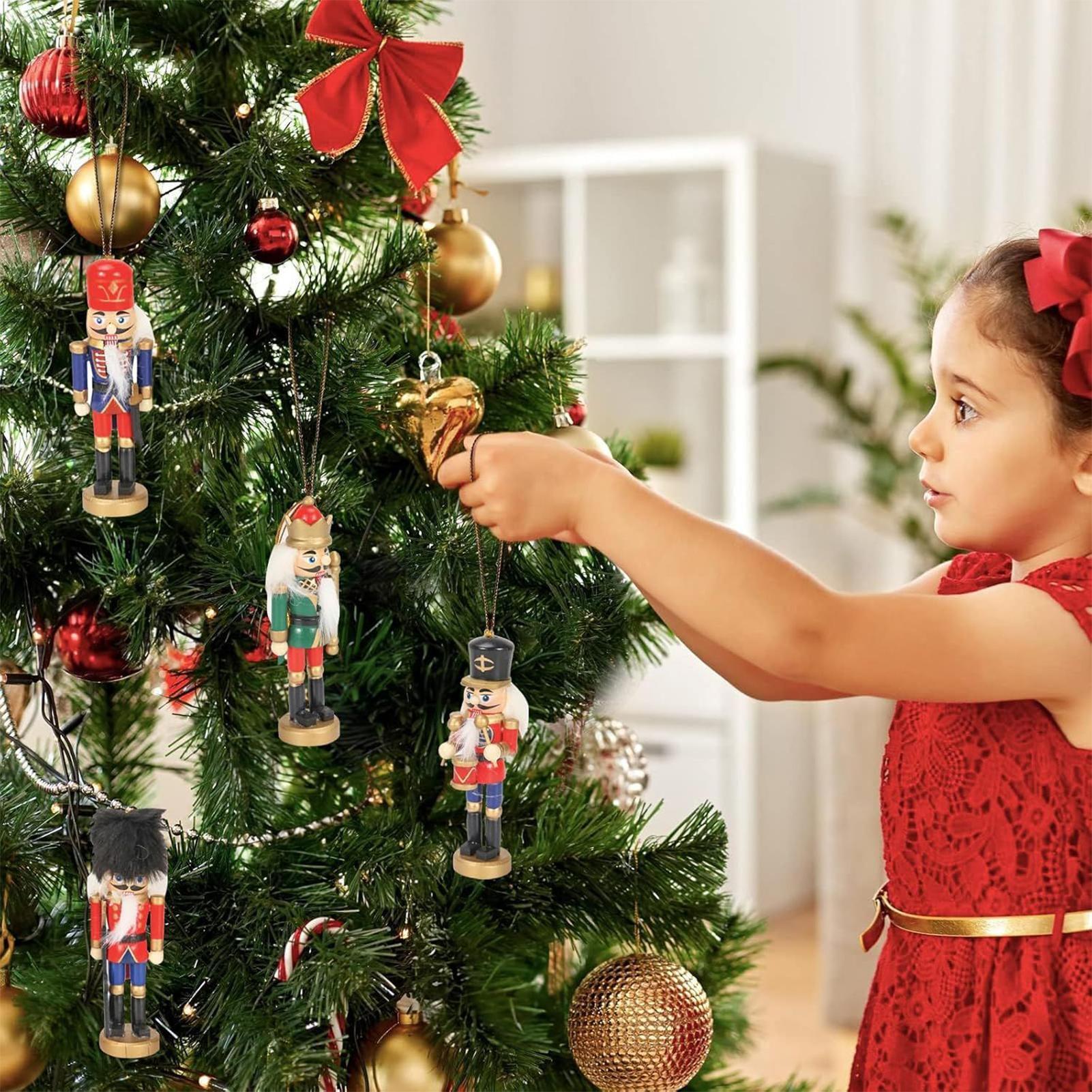 ตุ๊กตาทหารนัทแครกเกอร์ไม้ ของต - Nutcracker Figurine บทวิจารณ์และราคา